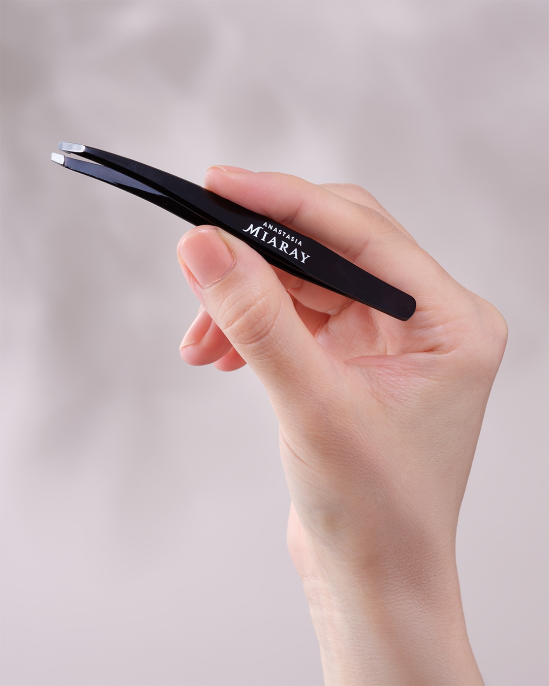 アナスタシアミアレ ツィザーNEW