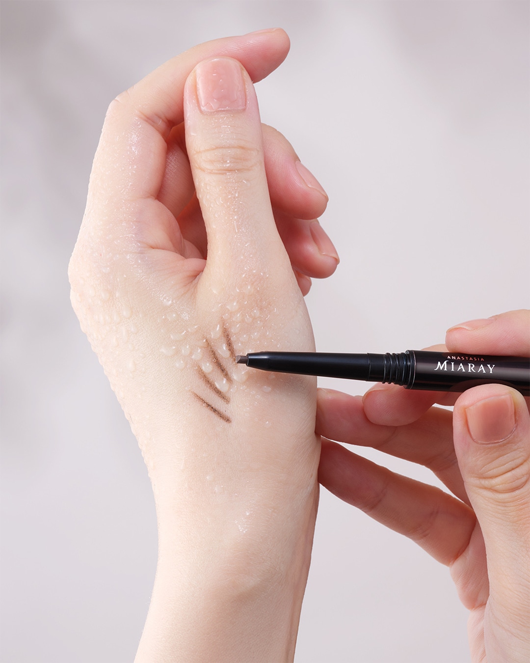 アナスタシアミアレ ラスティングブロウライナー 02 チャコールブラウン